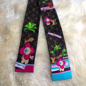 Used 2021 Louis Vuitton Xmas Animation Hollywood Bandeau